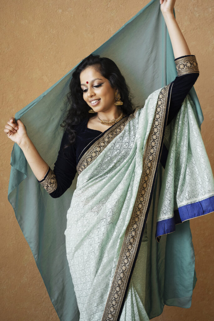 Young Indian Woman Wearing Sari 1 4 683x1024